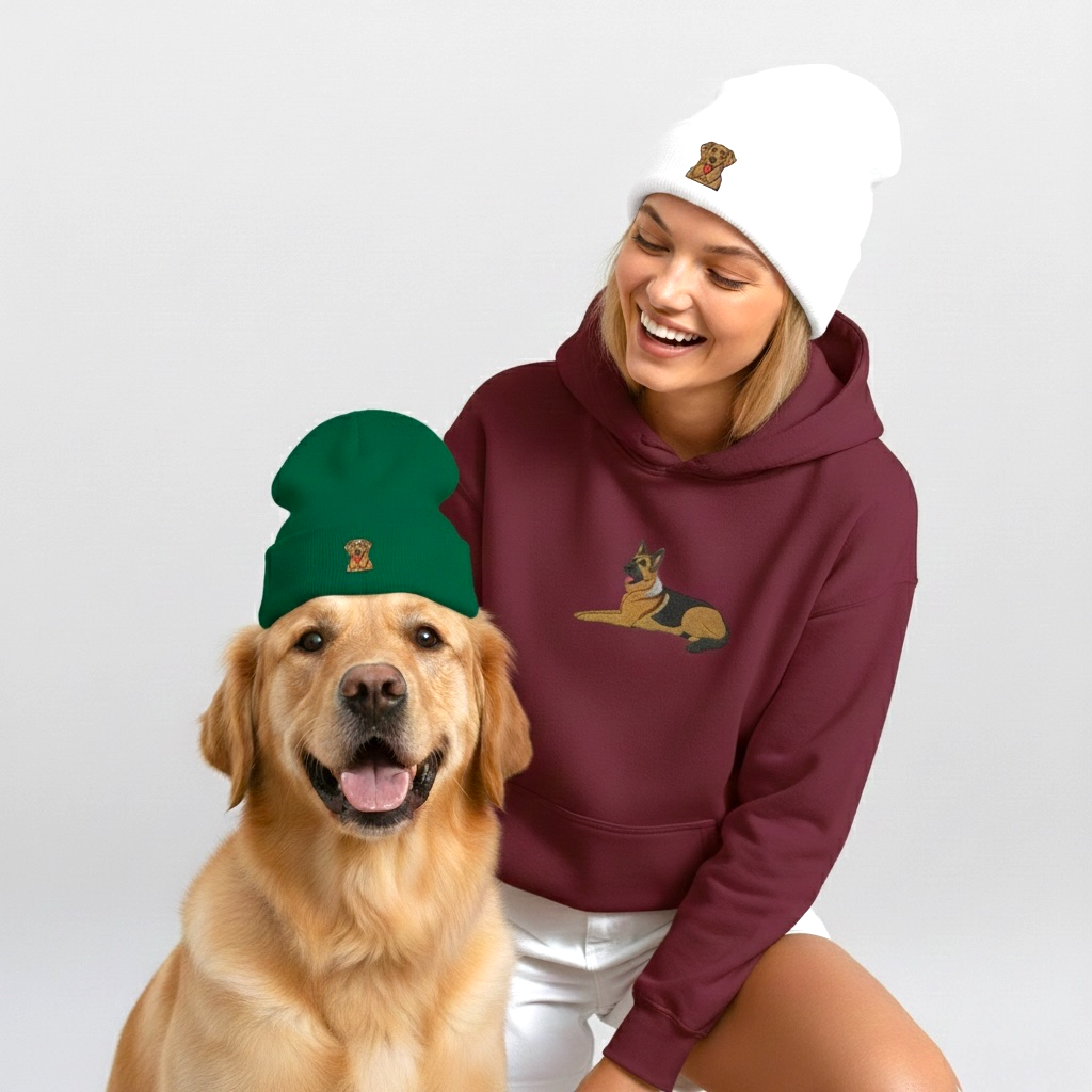 Cuffed Beanie z haftem zwierzaka